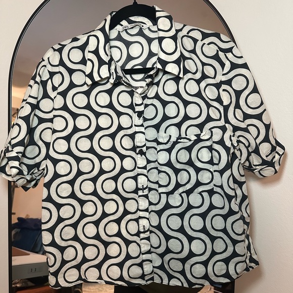 Zara button up top - Picture 1 of 3